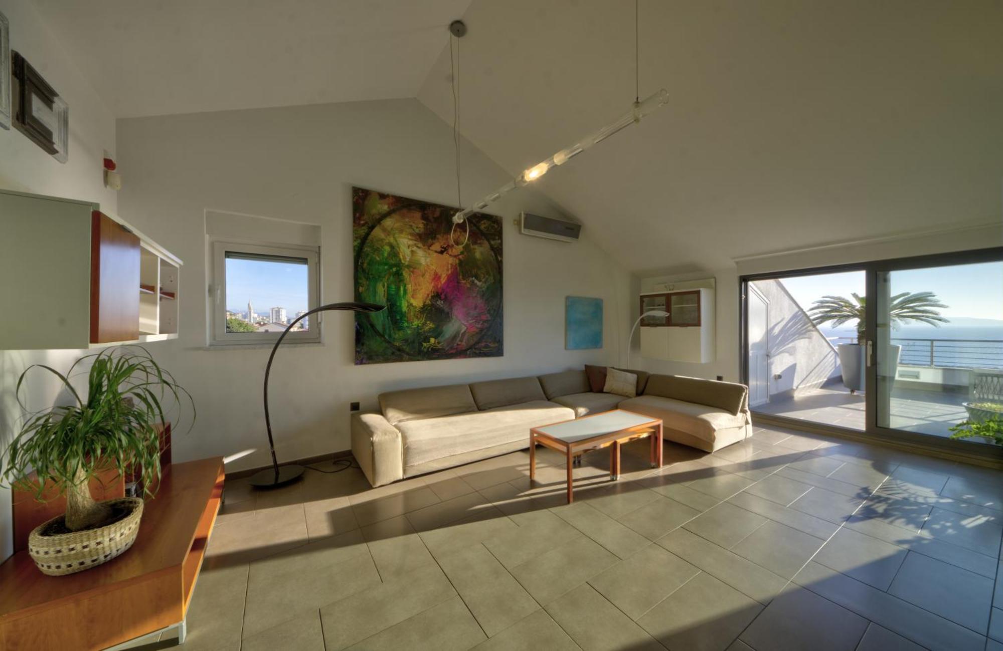 Penthouse Belvedere City View With Private Parking Rijeka Zewnętrze zdjęcie